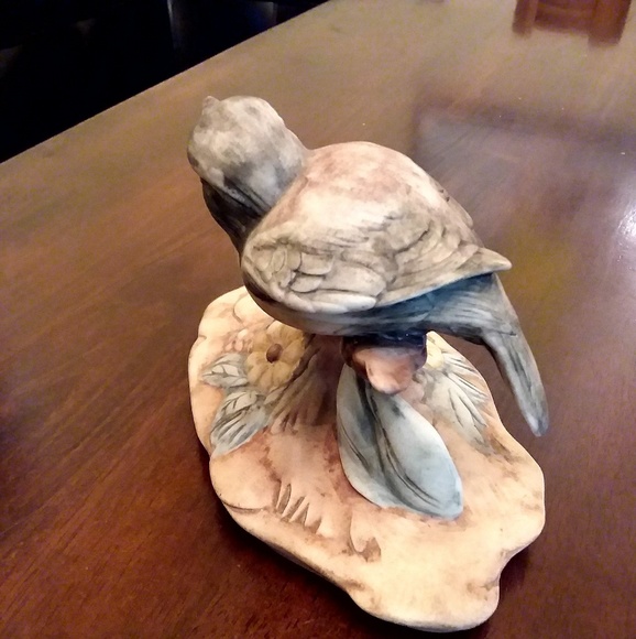 Vtg Holland Mold Porcelain Bird Figurine - Picture 5 of 8